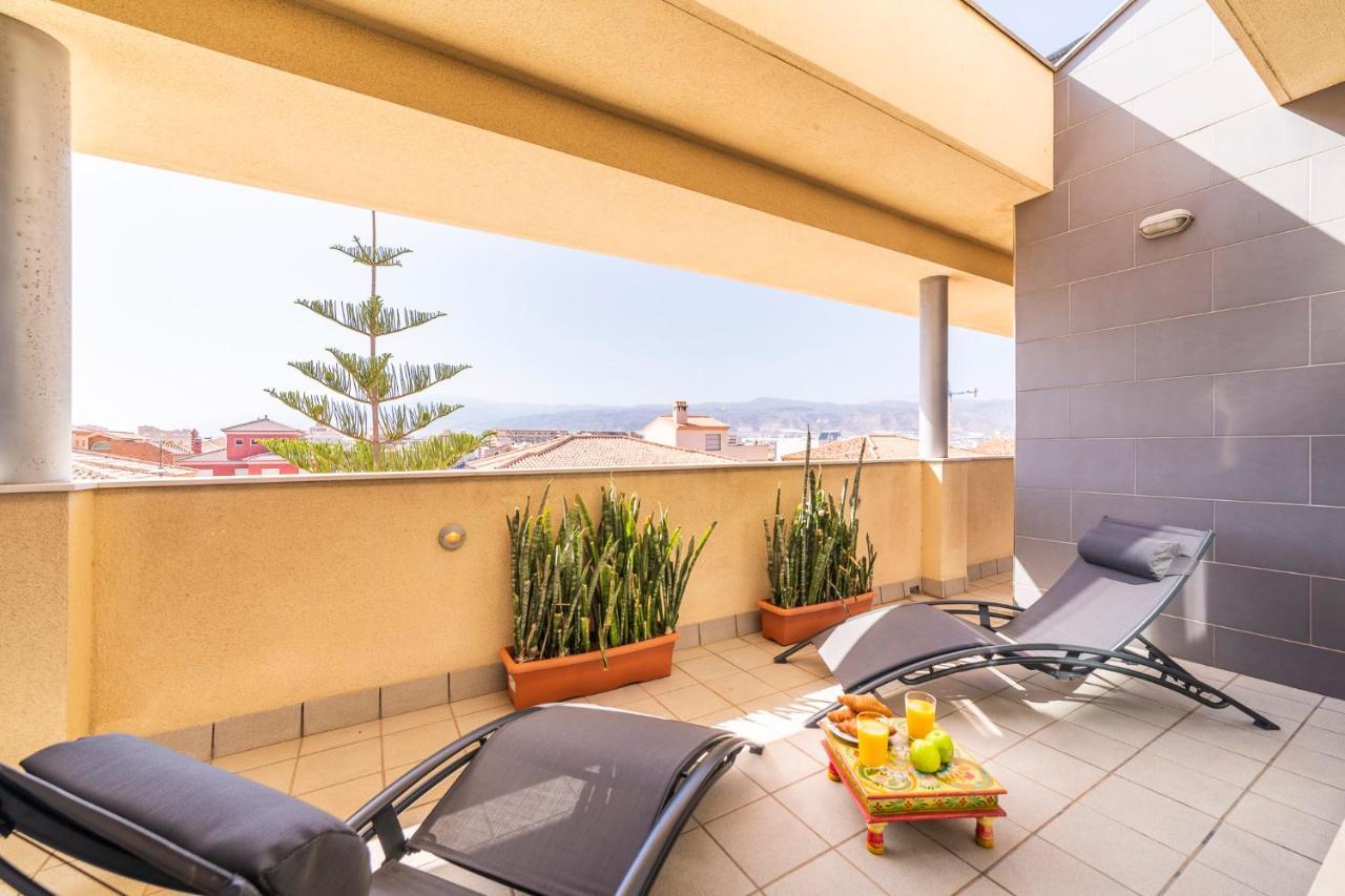 Atico Dentro De Casa Privada Bed & Breakfast Roquetas de Mar Luaran gambar